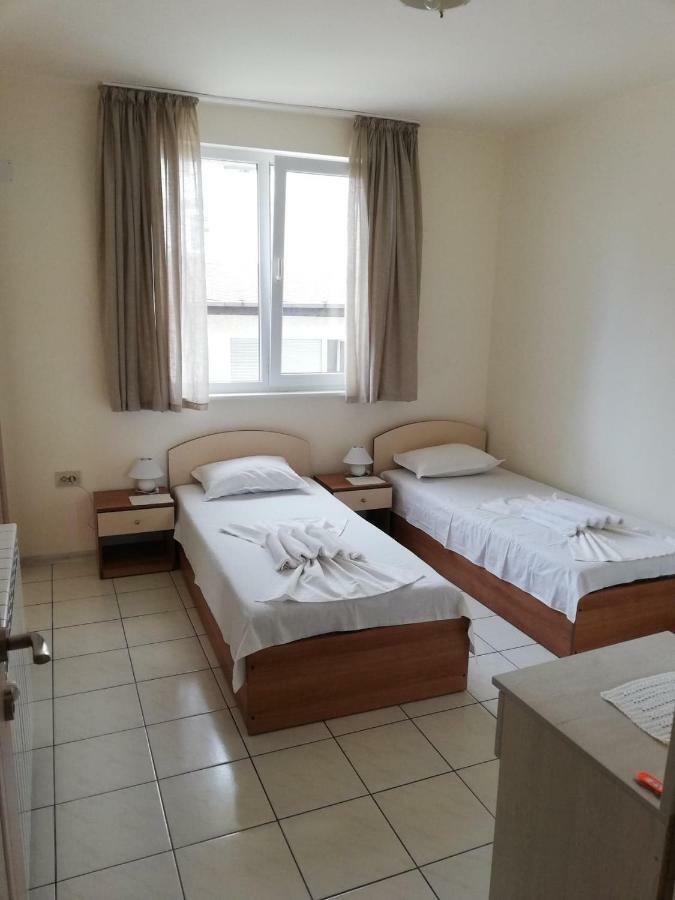 Guest House Dimovi Sozopol Exterior photo
